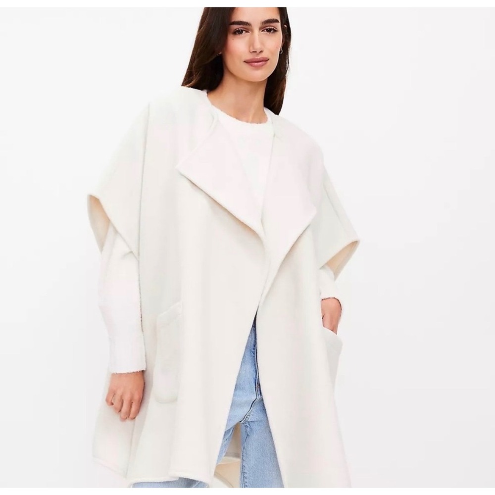 (CL) LOFT Womens Cream Oversized Cape Open Front Pocket Sweater Wrap ML